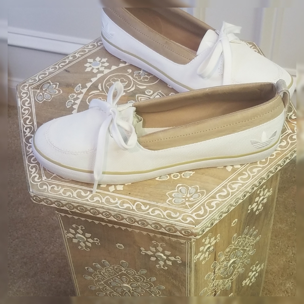 Two Tone Lace Tie Adidas Slipons